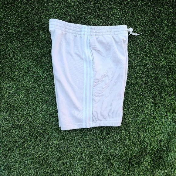 Addidas - Picture 3 of 5